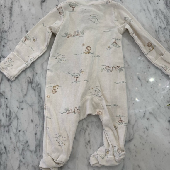 NEW Carter's Cream Baby Footie with Animal Print Newborn - Picture 2 of 4